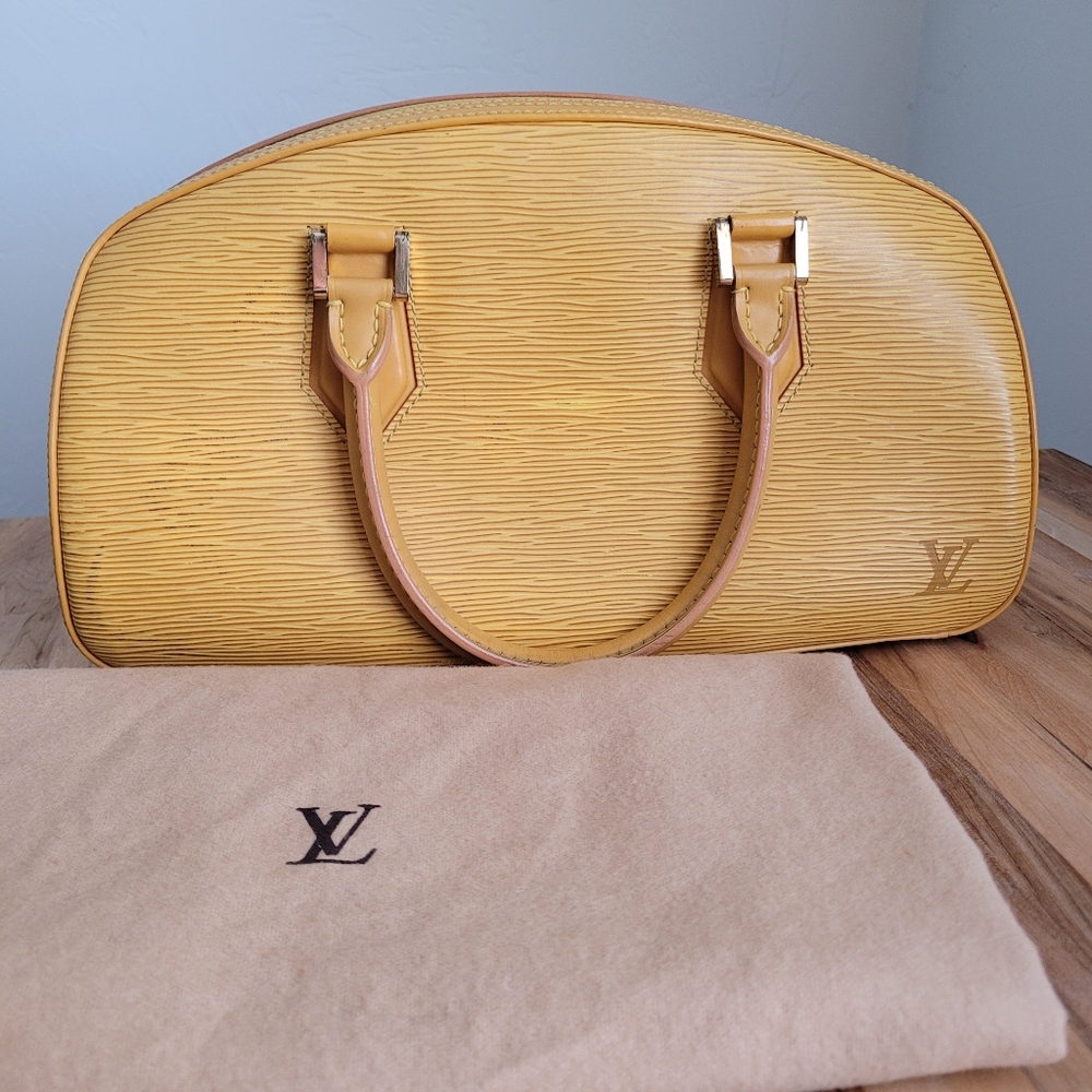 Louis Vuitton Yellow Epi Leather Purse Handbag, Jasmin Tassil